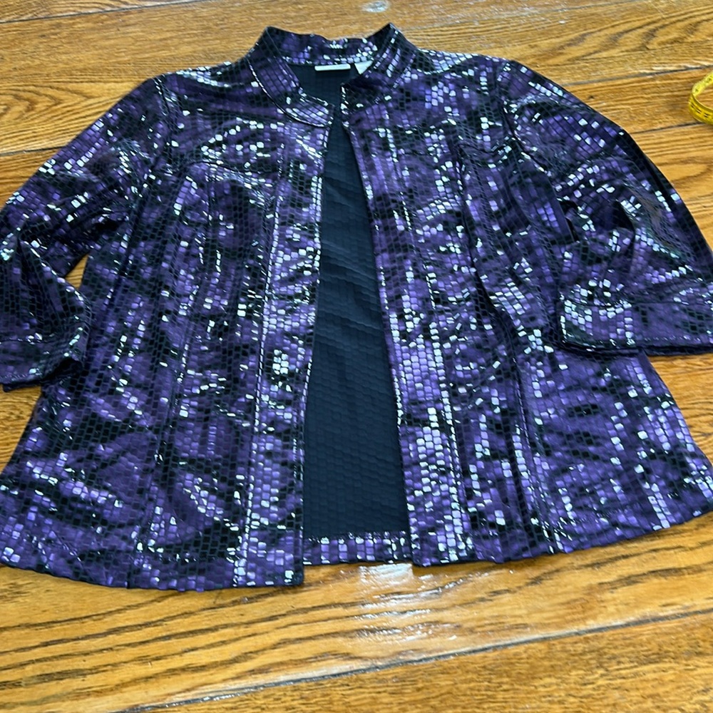 Kim Rogers purple and black sequin jacket. Excellent condition. Size 1X